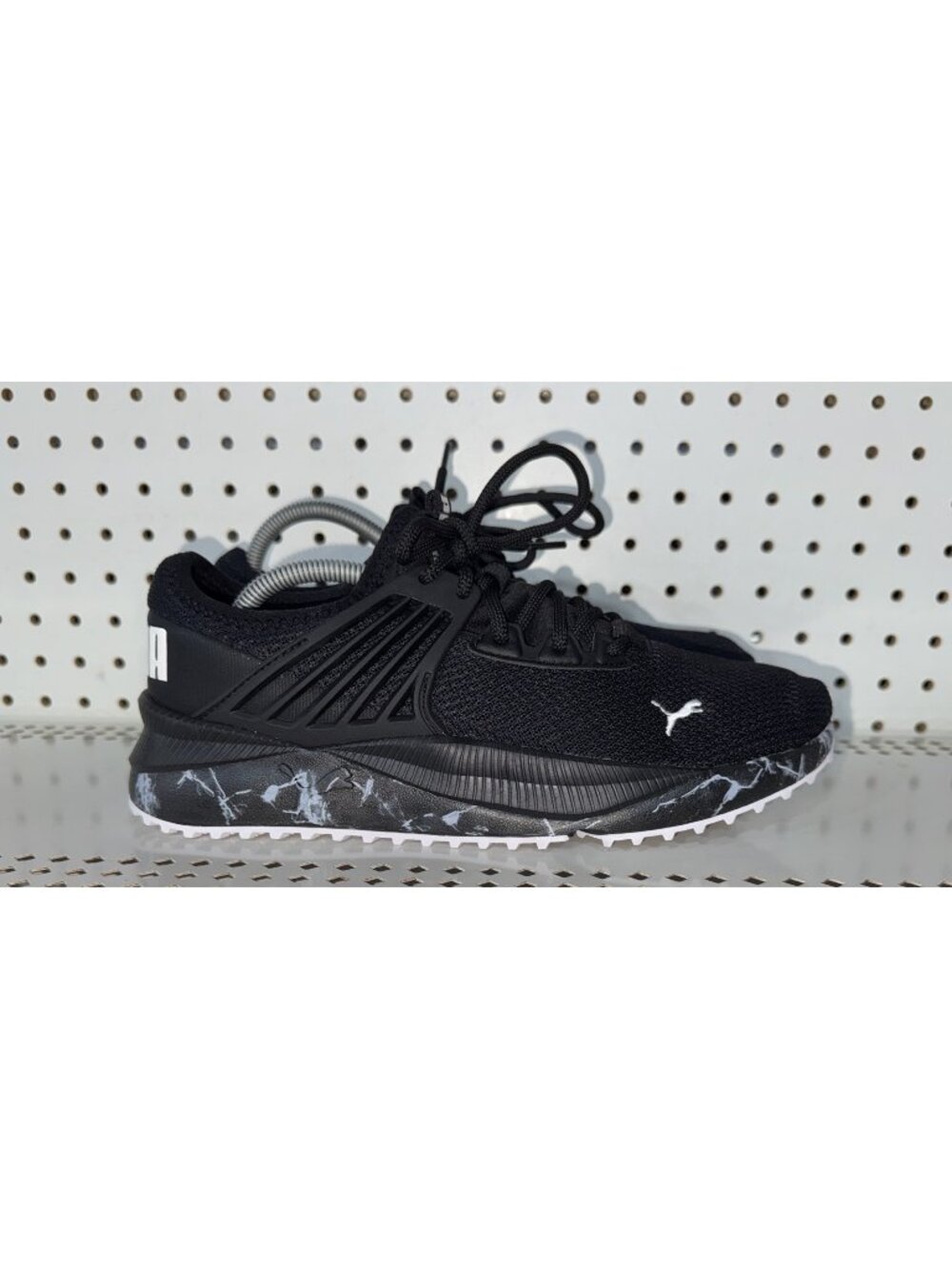 PUMA Pacer Future Womens Athletic Running Training Shoes Size 10 Black White